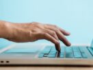 Kako očistiti laptop od prašine? Evo 7 koraka za sigurno čišćenje